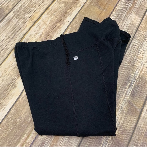 Fabletics Black Cropped Legging - Picture 6 of 9